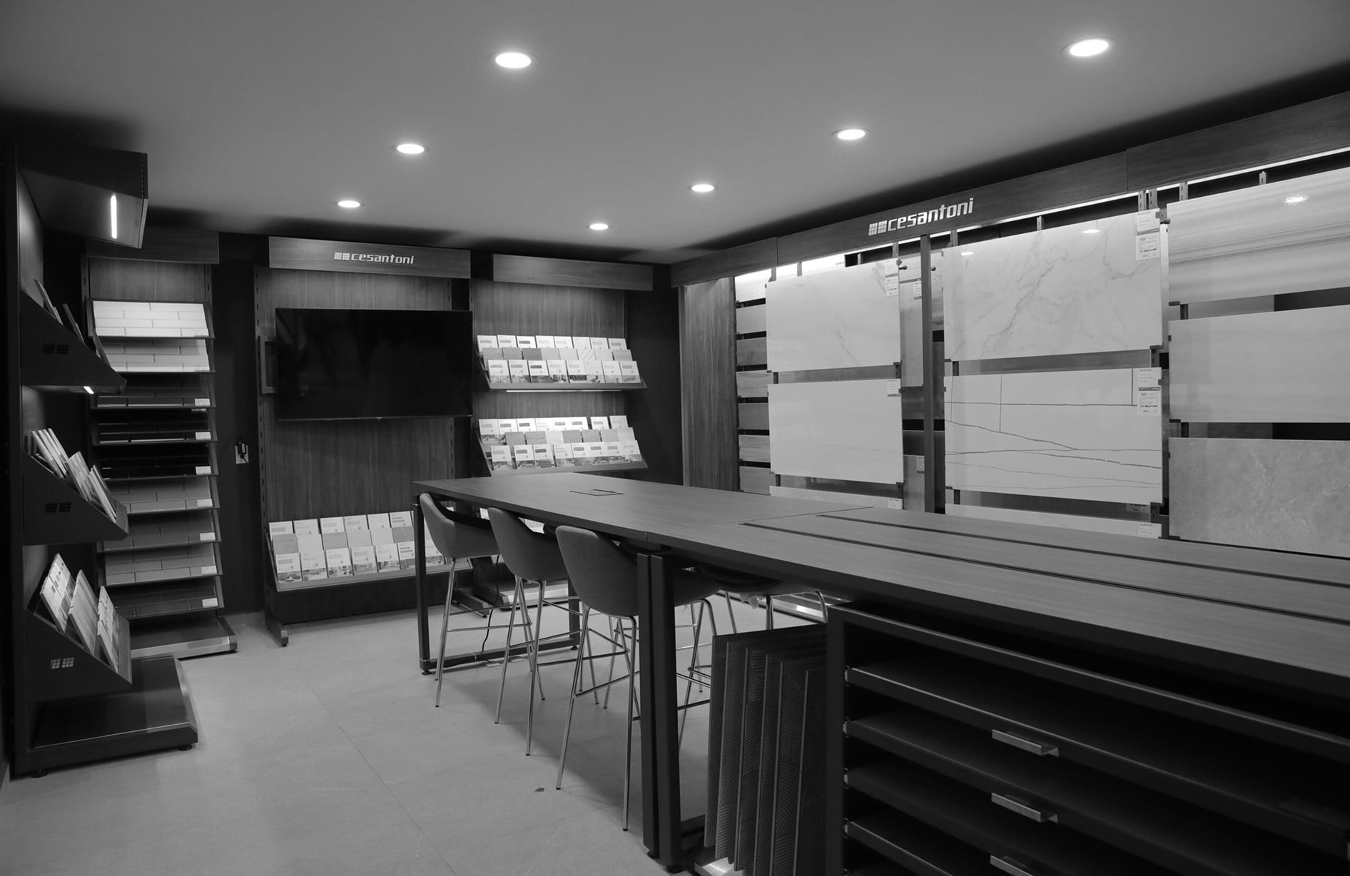 <p>Localiza tu Design Center m&aacute;s cercano</p>
